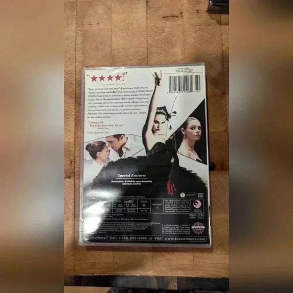 Black Swan DVD (NWT) - Picture 3 of 4